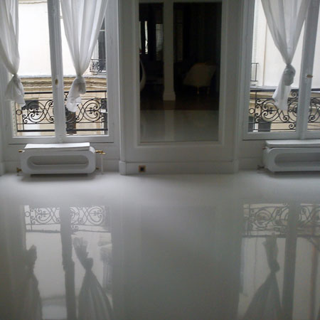 https://www.floordesign-resine.com/w2020/wp-content/uploads/2020/02/rea_autolissant.jpg